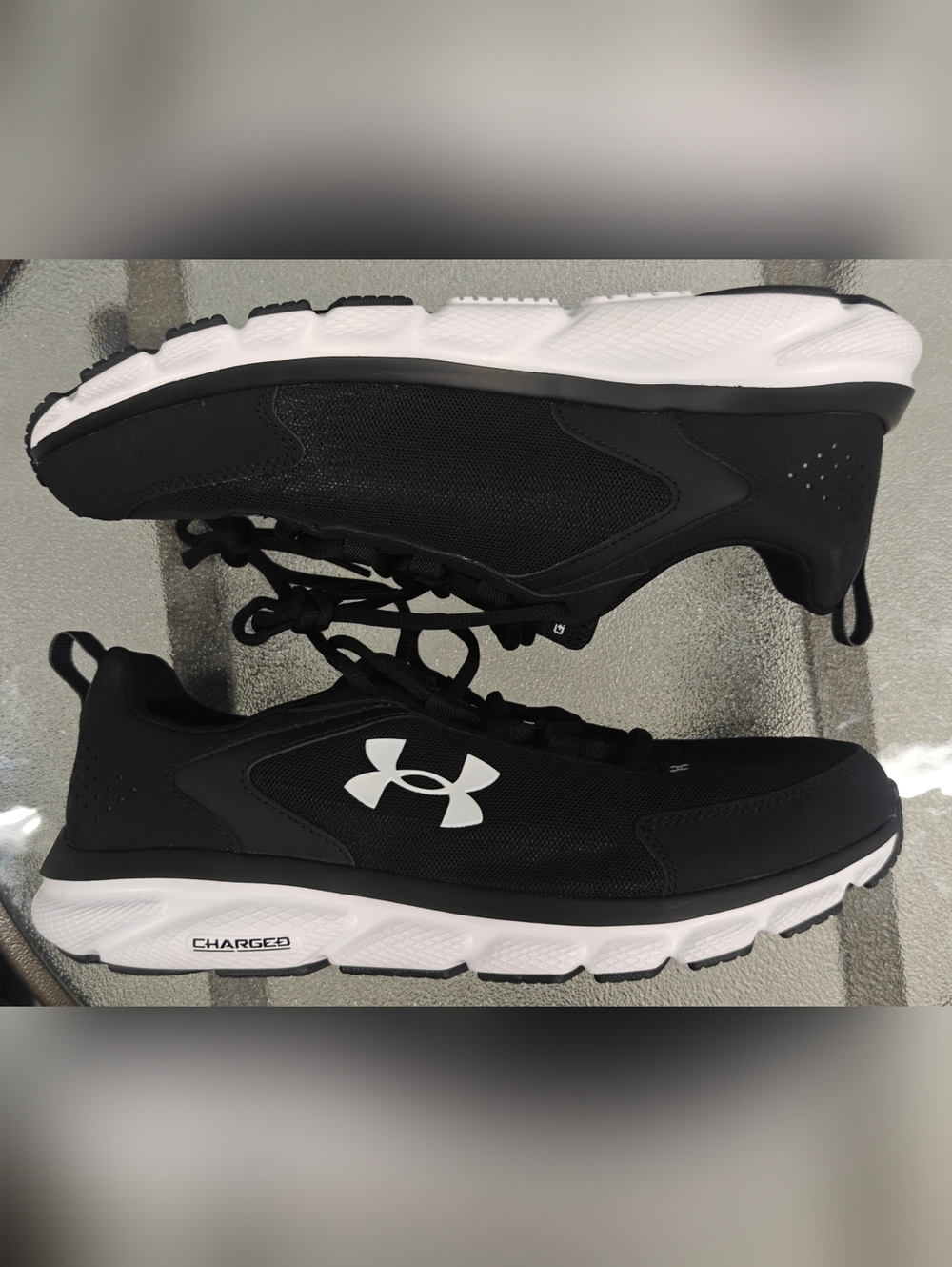 Size 10.5 - Under Armour Charged Assert 8 Black White